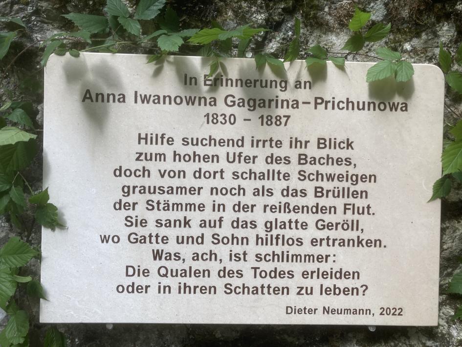 Gedenktafel an die Witwe Fürst Gagarins